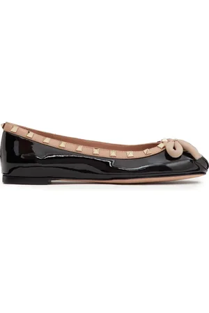 VALENTINO GARAVANI Rockstud patent-leather ballerina shoes