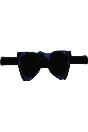 Tom Ford Velvet bow tie