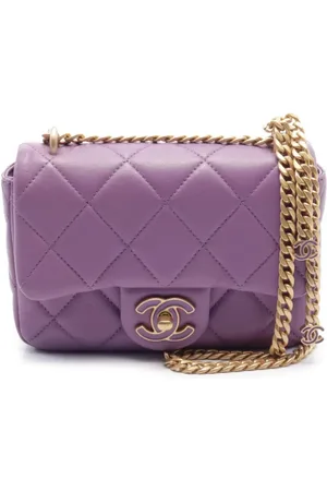 CHANEL 2021s mini Classic Flap shoulder bag