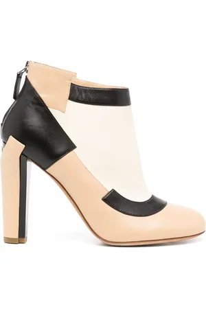 CHANEL Colour-block leather boots