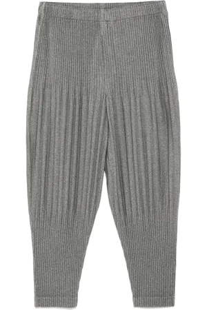 Issey Miyake Pleated cropped trousers