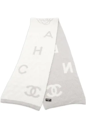 CHANEL 1986-1988 logo-intarsia scarf
