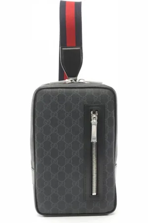 Gucci 2020s GG Supreme cross body bag