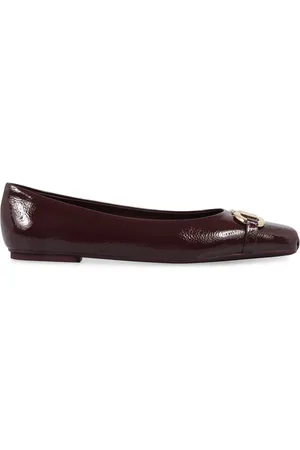 Salvatore Ferragamo Gancini-plaque ballet flats