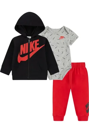 Nike Logo tracksuit set