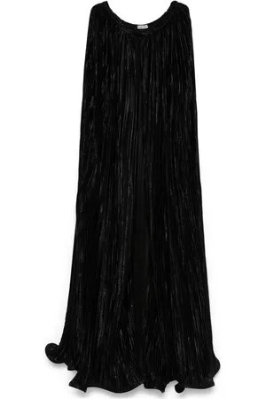 Baruni Roses cape