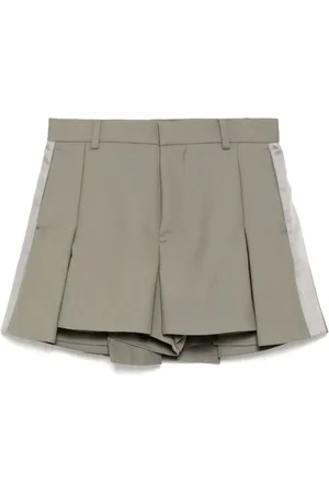 SACAI Pleated shorts