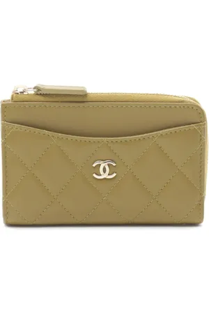 CHANEL 2021s matelassé wallet