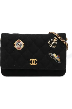 CHANEL 2018-2019 Paris Hamburg Quilted Wool Charms Wallet On Chain crossbody bag