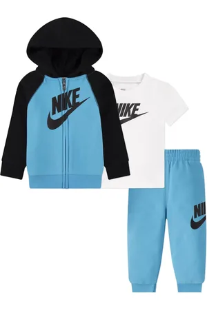 Nike Logo tracksuit set