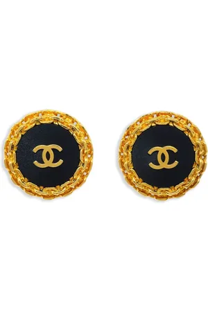 CHANEL 1993 button clip-on earrings