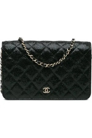 CHANEL 2017-2018 Quilted Crackled Patent Calfskin Pearl Wallet On Chain crossbody bag