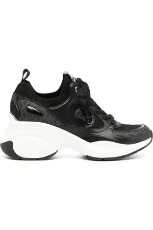 Michael Kors Round toe trainer