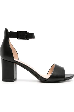 Clarks Deva Mae 65mm leather sandals