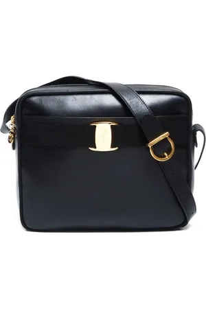 Salvatore Ferragamo 1990-2020 Vara shoulder bag