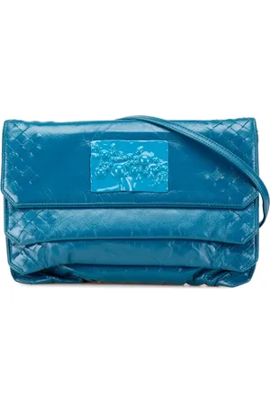 Bottega Veneta 2007-2011 Soft Patent Intrecciato Three Flap Clutch with Strap crossbody bag