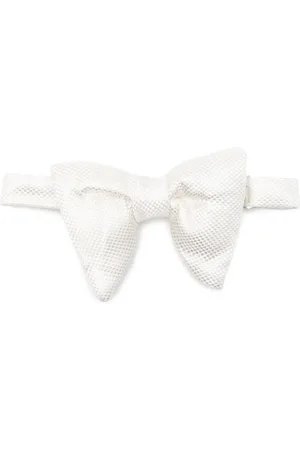 Tom Ford Textured bow tie