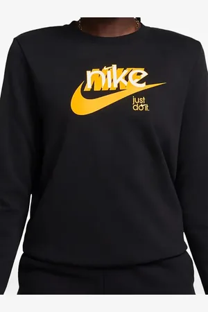 Nike Club Fleece sweatshirt