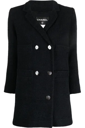 CHANEL 2010 double-breasted bouclé jacket
