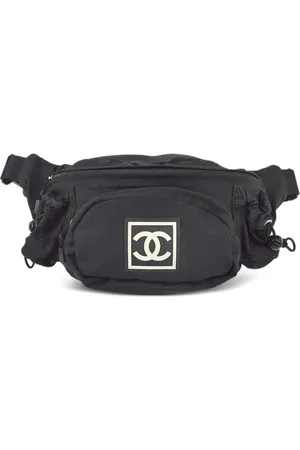 CHANEL 2003 interlocking CC-appliqué belt bag