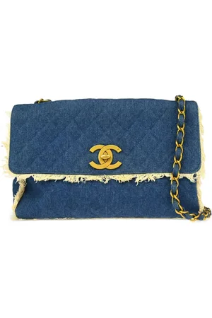 CHANEL 1992 CC shoulder bag