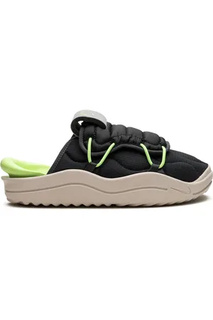 Nike Offline 3.0 slides