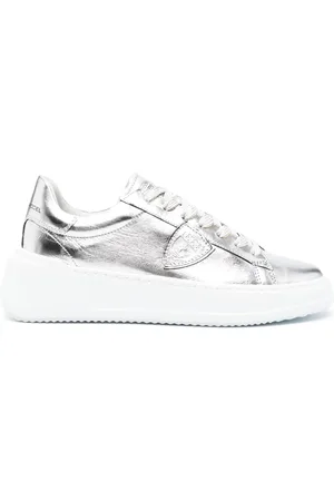 Philippe model Tr??s Temple metallic-finish sneakers