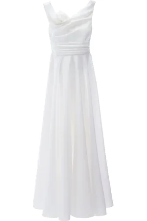 Tulleen Lenelle rose-appliqué gown