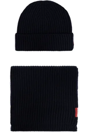 Dsquared2 Wool scarf and beanie set