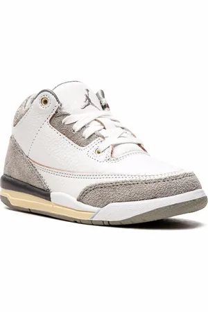Jordan X A Ma Mani??re Air Jordan 3 Retro SP "Raised By Women" sneakers