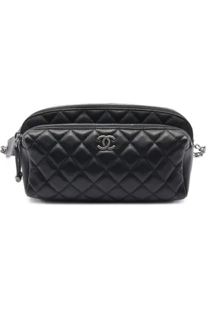 CHANEL 2018-2019 quilted belt bag