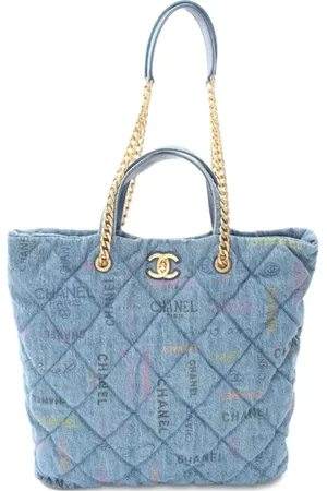 CHANEL 2021 denim shoulder bag
