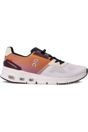 On Running ON Cloudrift trainers