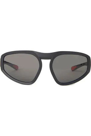 Moncler Cat-eye frame sunglasses
