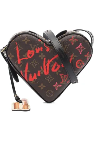 LOUIS VUITTON 2021 Fall in Love Sac Coeur cross body bag