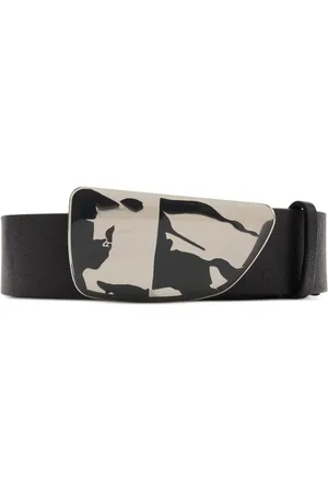 Burberry Shield EKD leather belt