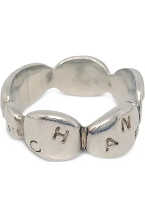 CHANEL 1990-2000s logo-engraved ring