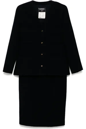 CHANEL 1993 skirt suit