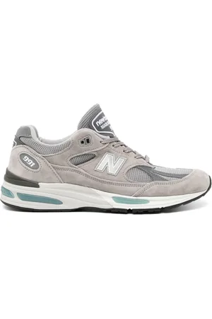 New Balance 991v2 sneakers
