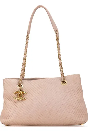 CHANEL 2015-2016 Large Chevron Calfskin Surpique tote bag