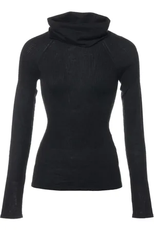 CHANEL 2005 cashmere top