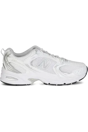 New Balance 530 sneakers