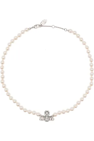 Vivienne Westwood Kitty Pearl necklace