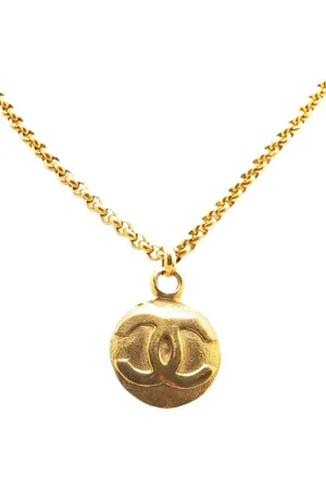 CHANEL 1980-1990 CC Plated Circle Pendant Necklace costume necklace