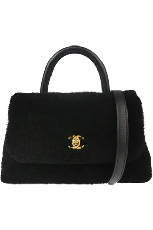 CHANEL 2016 CC shearling medium shoulder bag