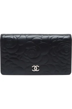 CHANEL 2013 Camellia wallet