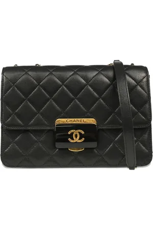 CHANEL 2016 Beauty Lock shoulder bag