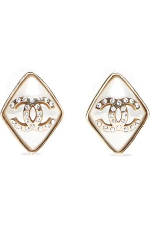 CHANEL 2021 CC Mark earrings