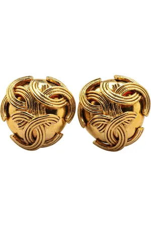 CHANEL 1994 Plated Triple CC Round Clip On Earrings costume earrings