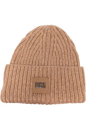 UGG Logo-patch knitted beanie
